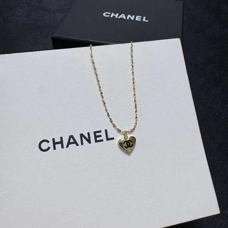 Chanel Necklace 06yxs136